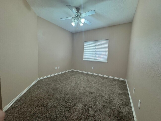 Foto del edificio - Pleasant Grove Townhouse for rent!