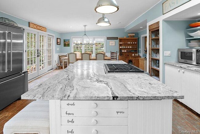 Building Photo - 80 Rte 114