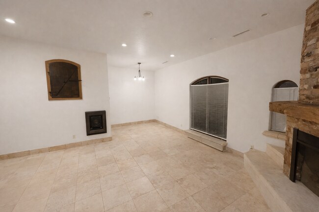 Foto del edificio - 32 E Utah Ave