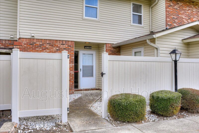 Foto principal - 1637 Goshen C