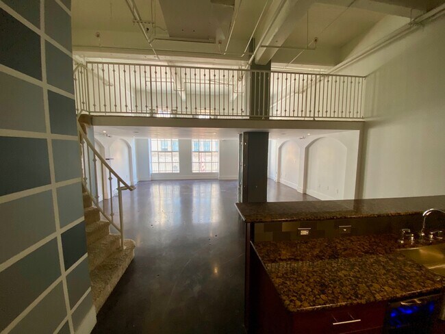 Foto del edificio - 950 6th Ave