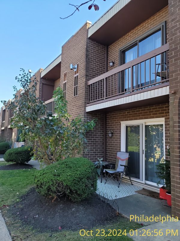 Building Photo - 9926 Haldeman Ave