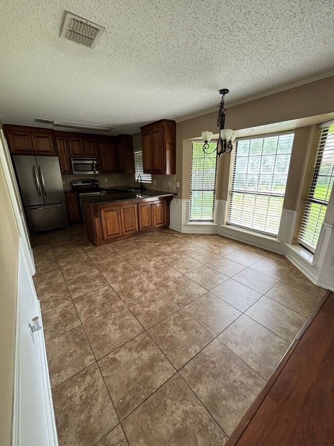 Building Photo - Beautiful 3 Bedroom Home in South Bossier