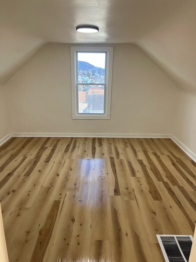 Foto del edificio - Christy Park