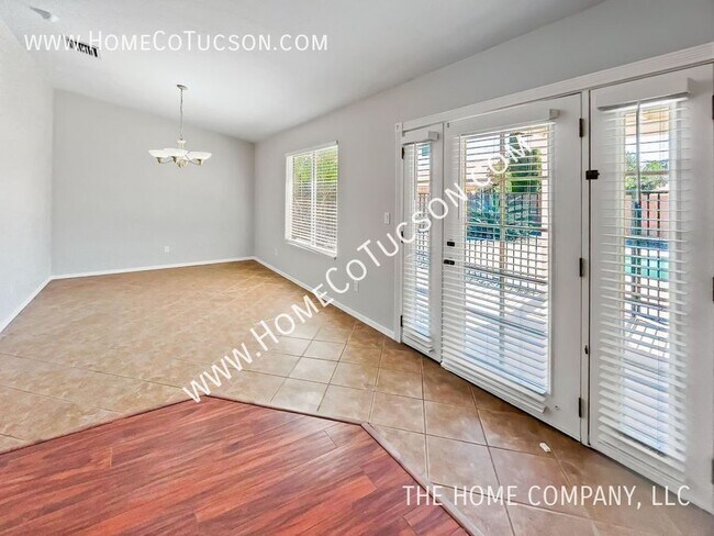 Foto del edificio - 9232 E Big Sky Ln