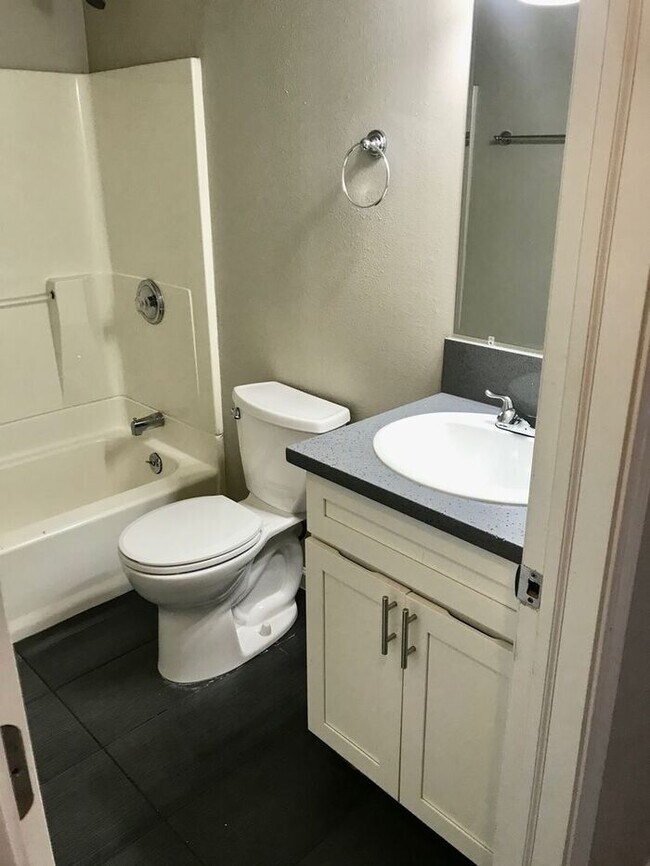 Foto del edificio - 4605 NE Killingsworth St