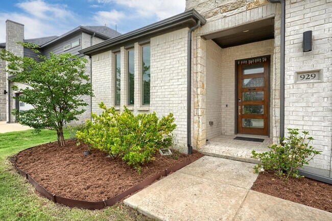 Foto del edificio - 929 Newcastle Dr