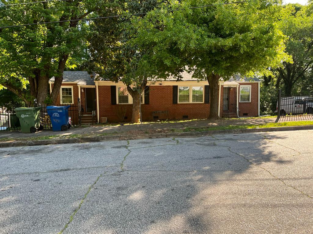 Primary Photo - 1698 Lisbon Dr SW