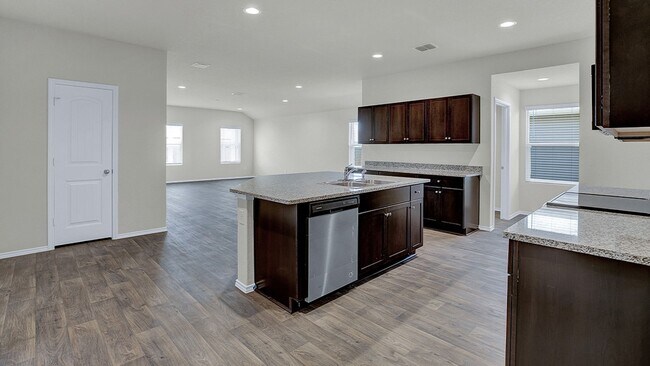 Foto del edificio - 4 BR / 2 BA - 2032 SF in Seguin - Arroyo R...