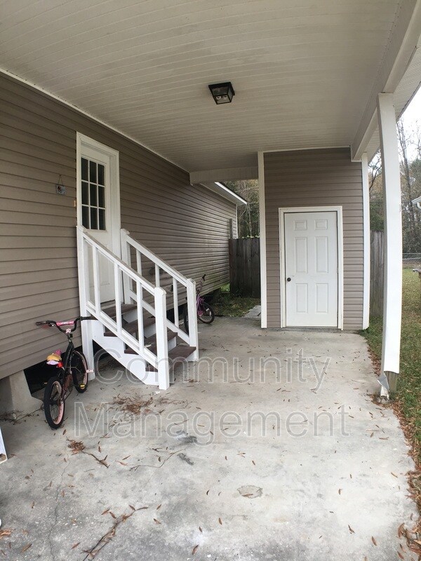 Building Photo - 7487 Callahan Rd