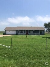 Building Photo - 1725 Patton Rd