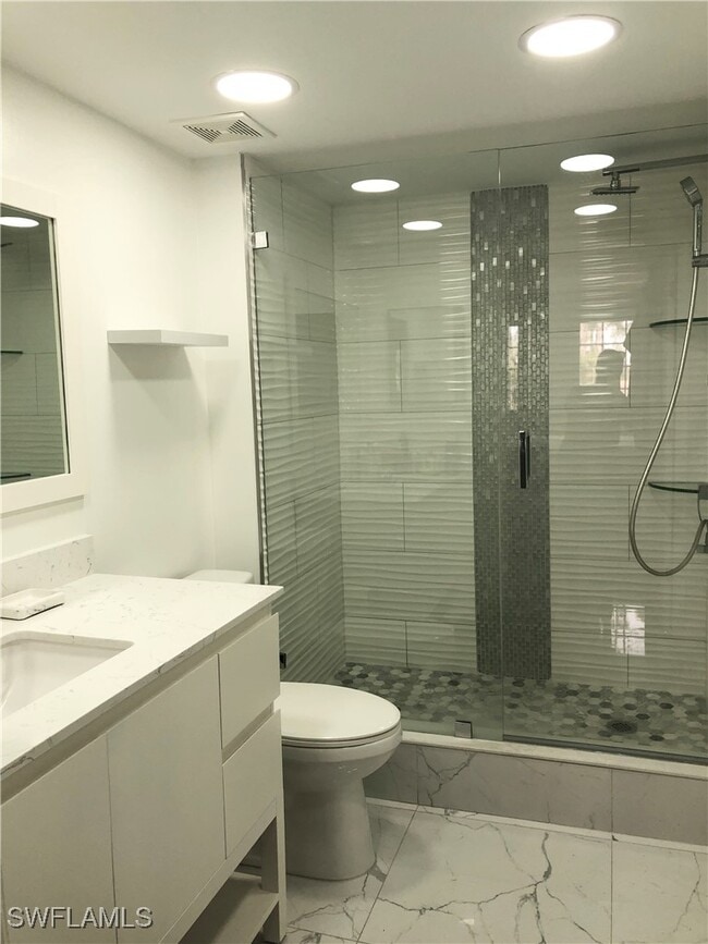 Building Photo - 1220 Wildwood Lakes Blvd