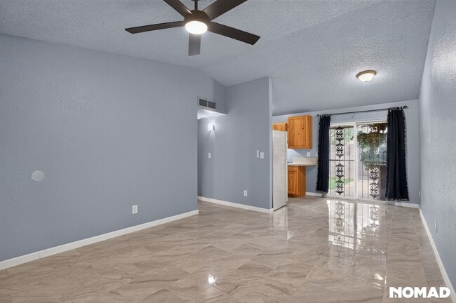 Building Photo - 3645 N 69th Ave