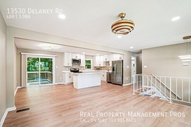 Foto del edificio - 13530 Delaney Rd