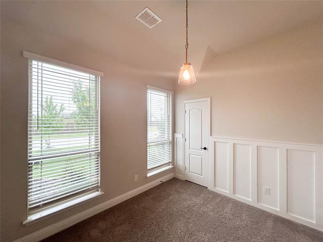 Building Photo - 1728 Storey Ln