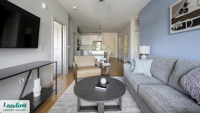 Building Photo - 3237 Memorial Blvd