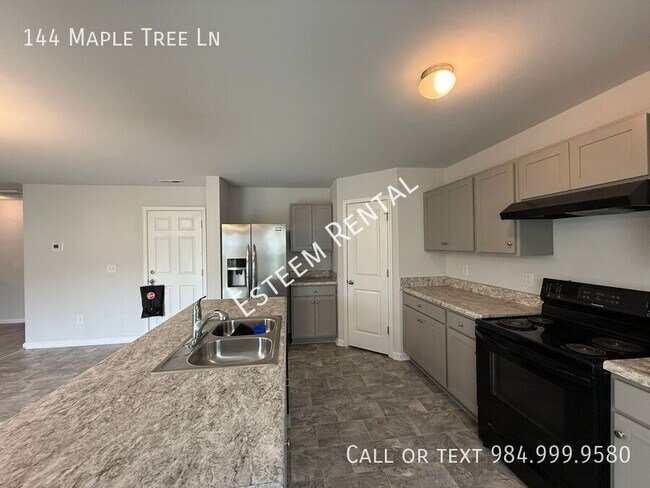 Building Photo - 144 Maple Tree Ln
