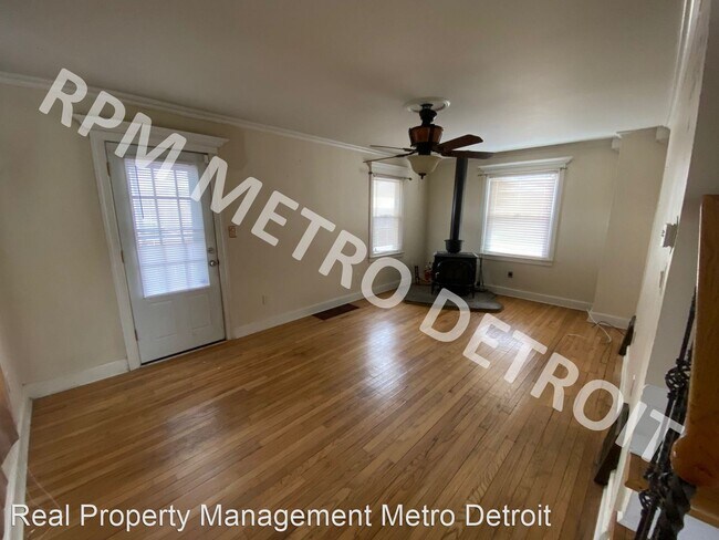 Foto del edificio - 2 br, 1 bath House - 31243 Folsom Rd