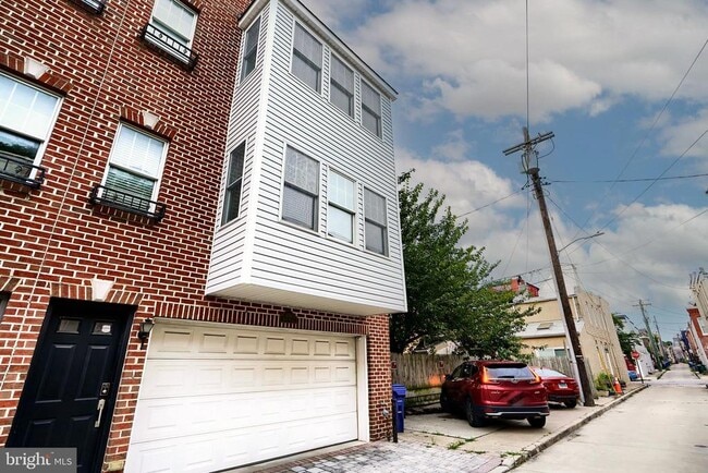 Building Photo - 1714 Olive St