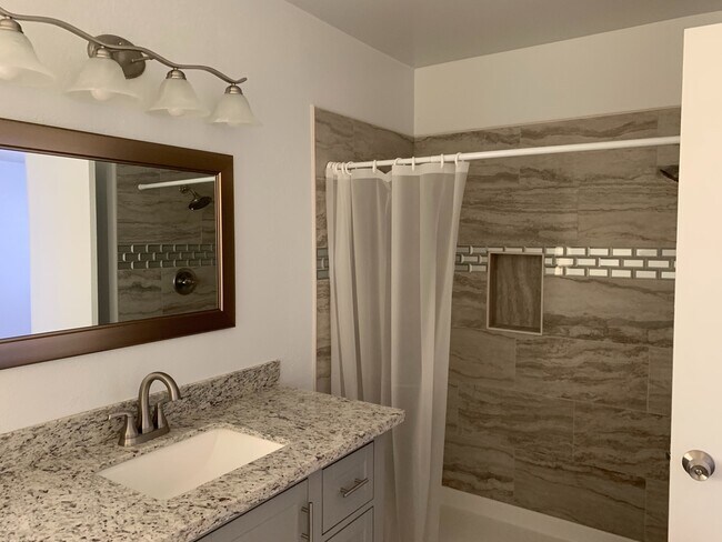 Foto del edificio - 4BD/2BA Home in Sacramento, CA!