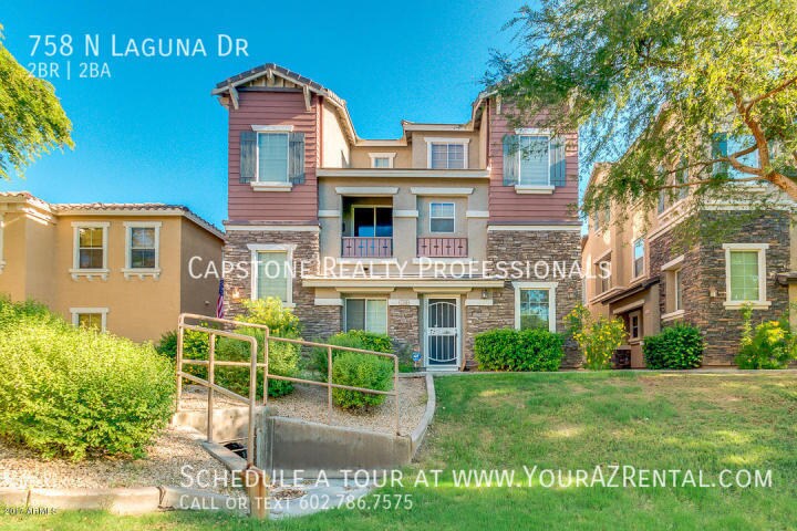 Foto principal - 758 N Laguna Dr