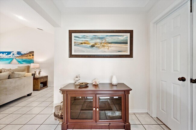 Foto del edificio - 2216 Las Casitas Dr