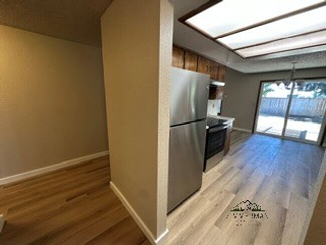 Foto del edificio - 2653 Erin Way