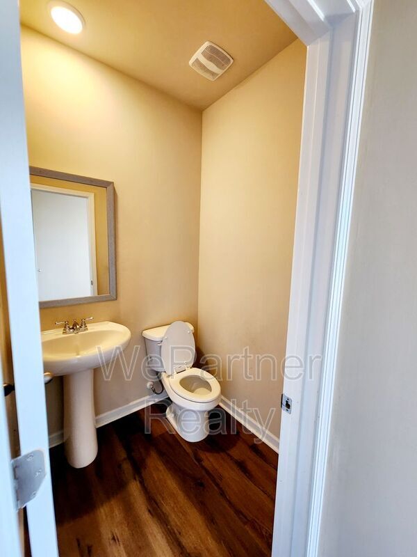 Foto del edificio - 202 Vickery Ln