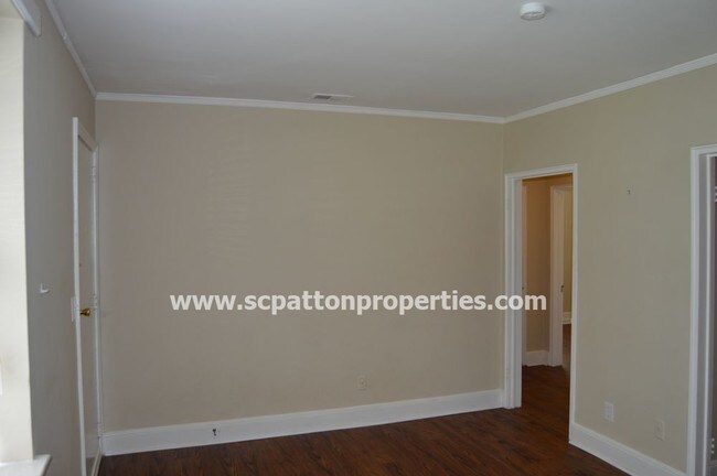 Foto del edificio - Brandon Acres Duplex