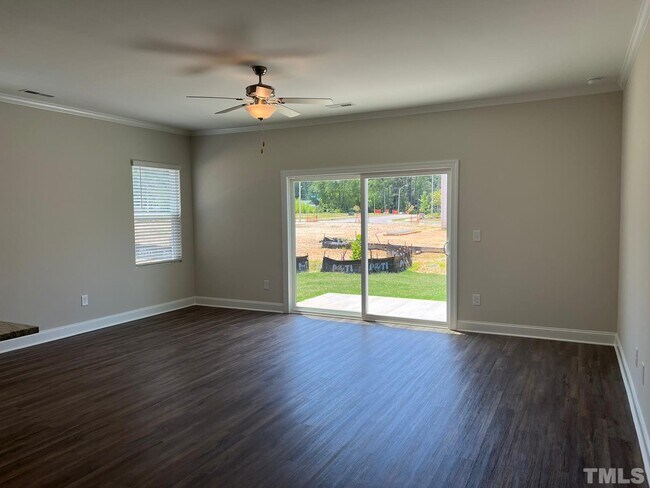 Foto del edificio - 6928 Outfall Point Ln