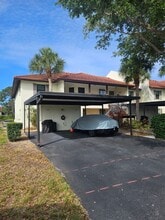Building Photo - 307 Pine Hollow Cir