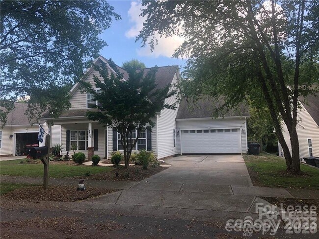 Foto del edificio - 13830 Hastings Farm Rd