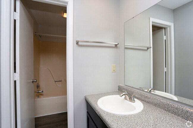 Building Photo - Georgetown Luxury Townhomes