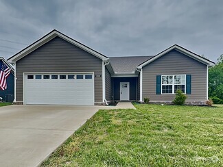 Building Photo - 1008 Cyril Dr