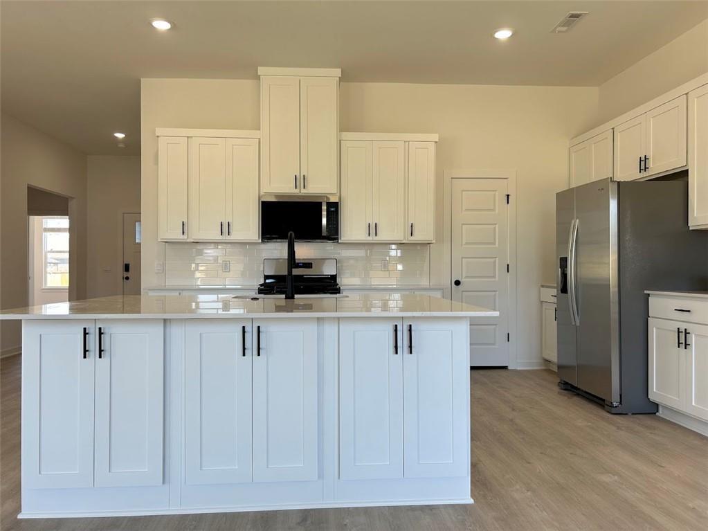Foto principal - 288 N Yona Ln