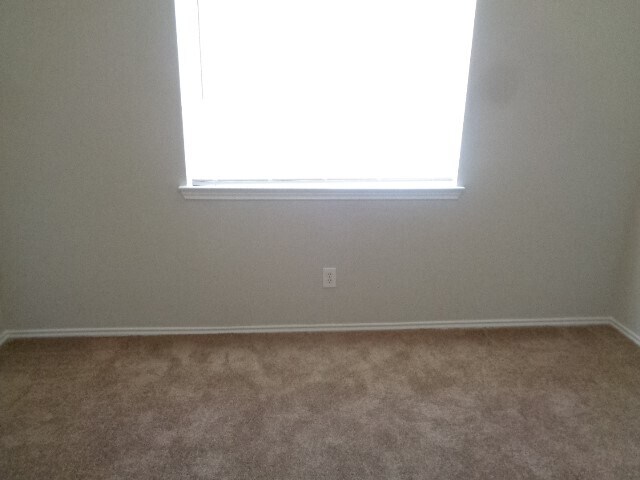 Foto del edificio - 9507 Maple Green Ln