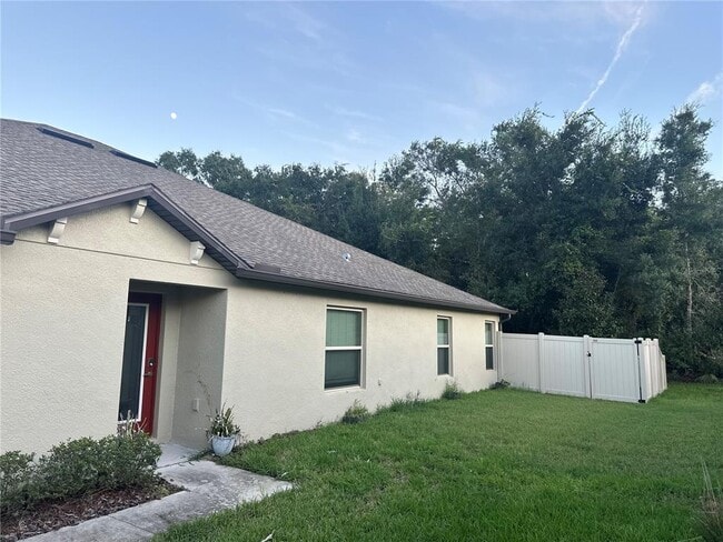 Foto del edificio - 13336 Crest Lake Dr