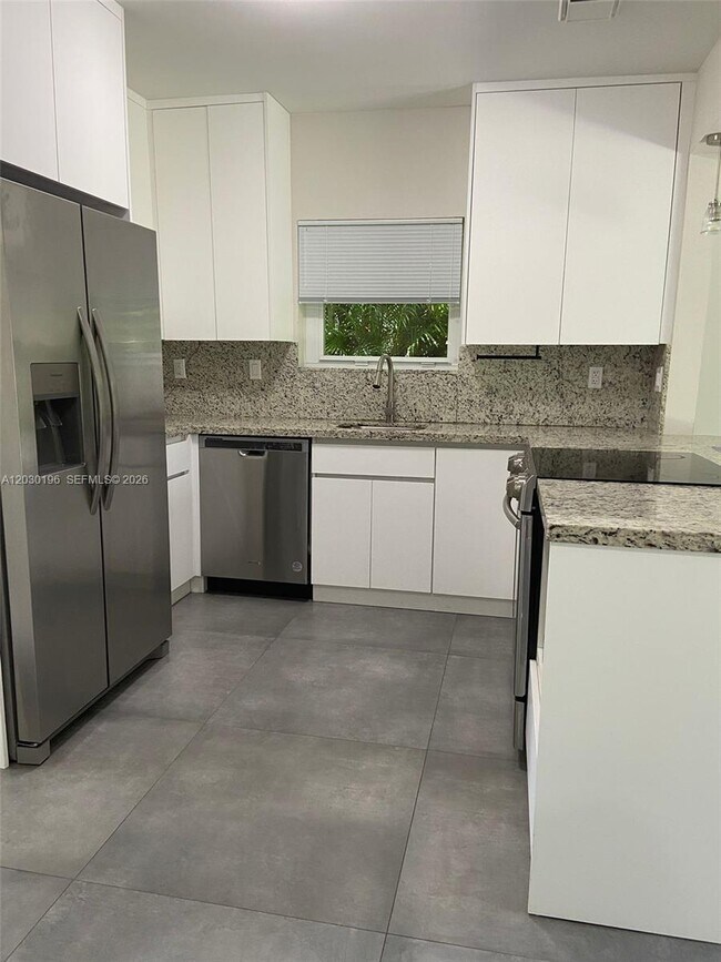 Foto del edificio - 1511 NE 109th St