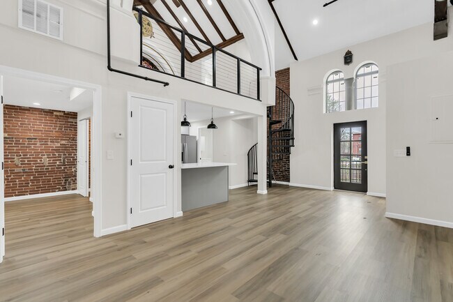 Foto del edificio - 4242-4246 Shaw Blvd