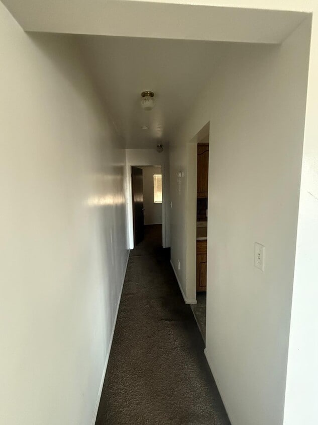 Building Photo - 21119 Hayes Ave