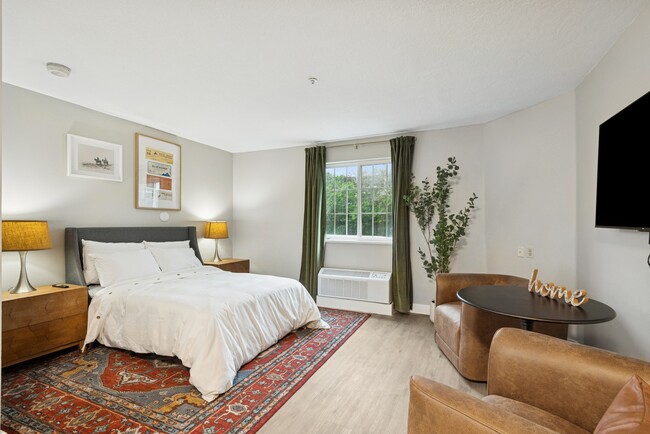 Maverick Station - Maverick Station Apartments