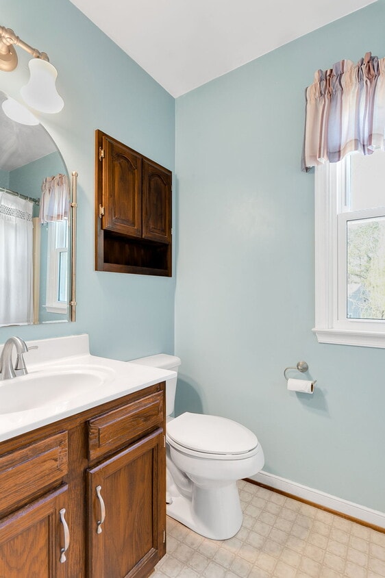 Primary Photo - 2344 Horsley Dr