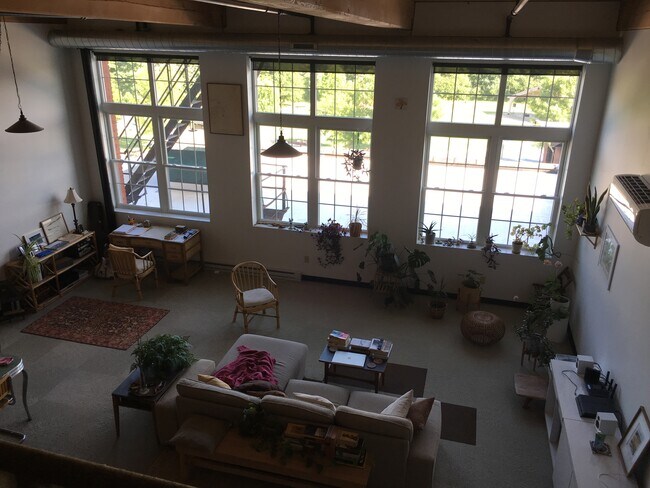 Building Photo - Interland Real Estate LLC - Mill 180