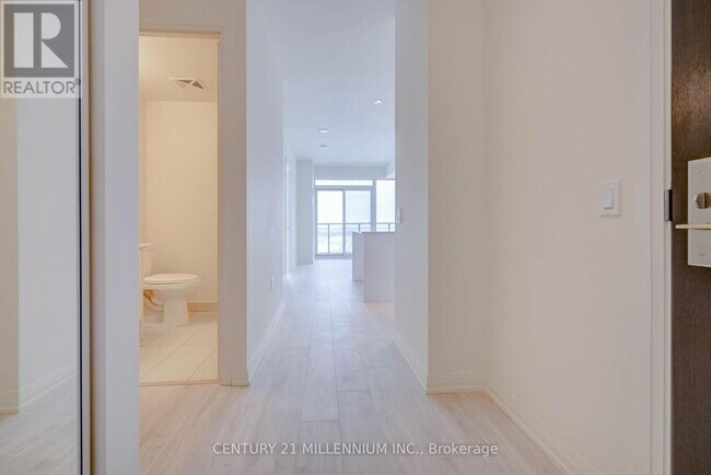 Photo du bâtiment - 9000 Jane St
