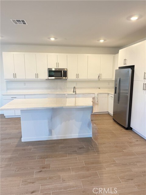 Foto del edificio - 16617 Shallot St