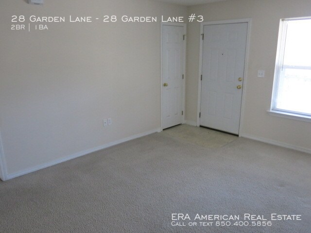 Foto del edificio - 28 Garden Ln
