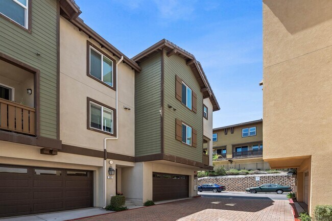 Foto del edificio - 359 Mission Villas Rd
