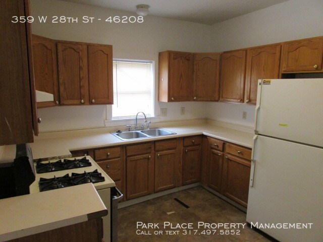 Foto del edificio - 359 W 28th St