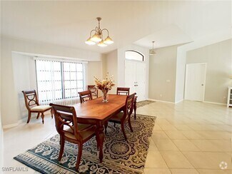 Building Photo - 230 SW 43rd St