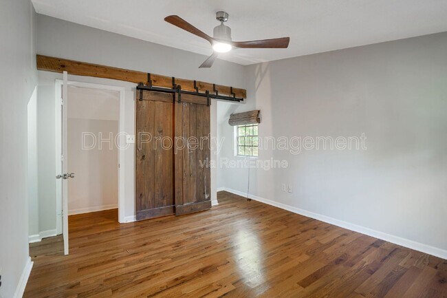 Foto del edificio - 600 Warwick St SE